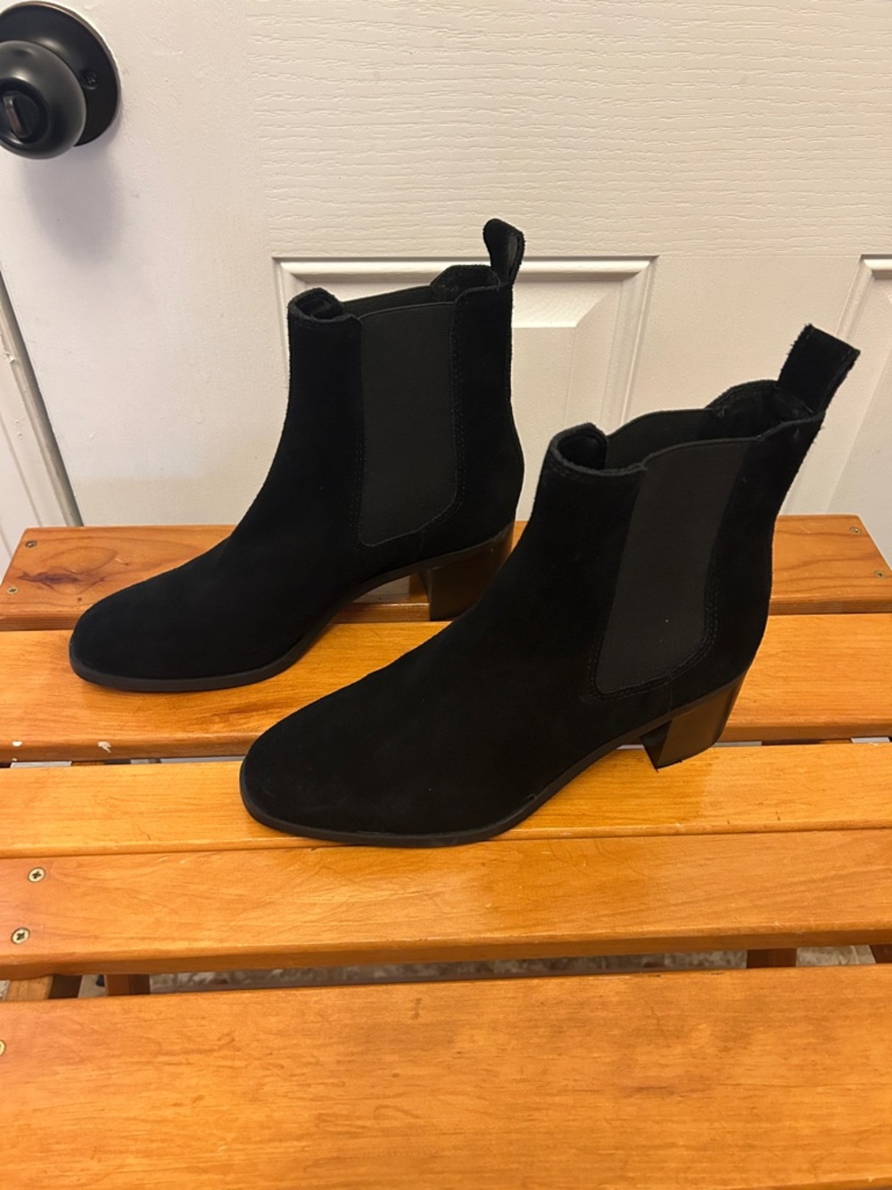 Steve Madden Black Suede 2.5” Ankle Boots Size 7.5